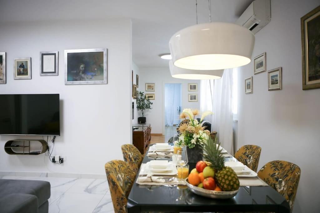 New & Luxury Apartment Tony Split Ngoại thất bức ảnh
